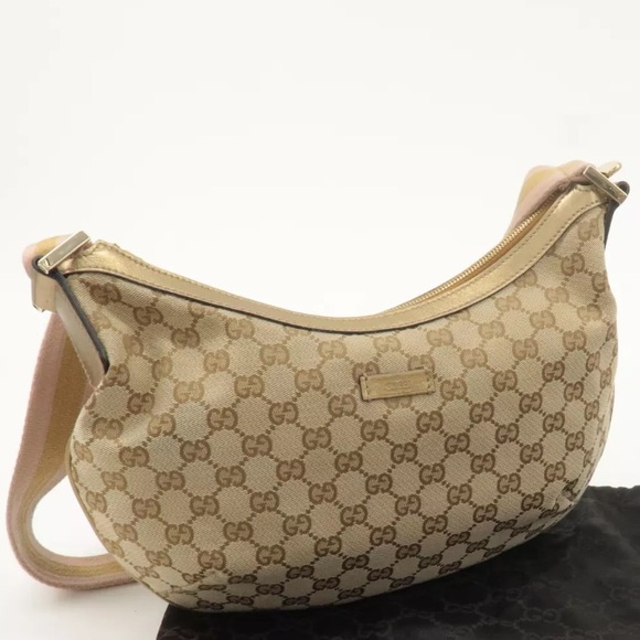 Gucci Handbags - Authenticated Gucci Sherry Hobo Tote Shoulder Bag Handbag